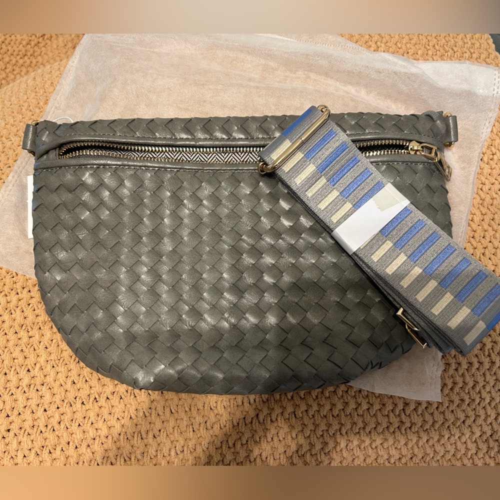 Gray Woven Leather Belt Bag with Intrecciato Pattern NWT